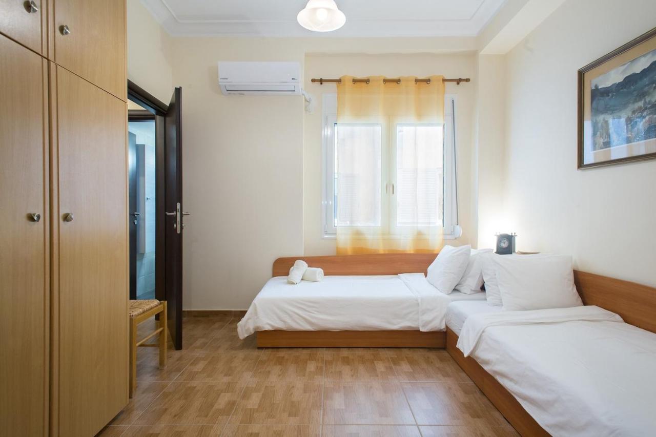 60m² 2 slaapkamer, 1 privé badkamer Appartement in Acropolis - Koukaki Athene Buitenkant foto
