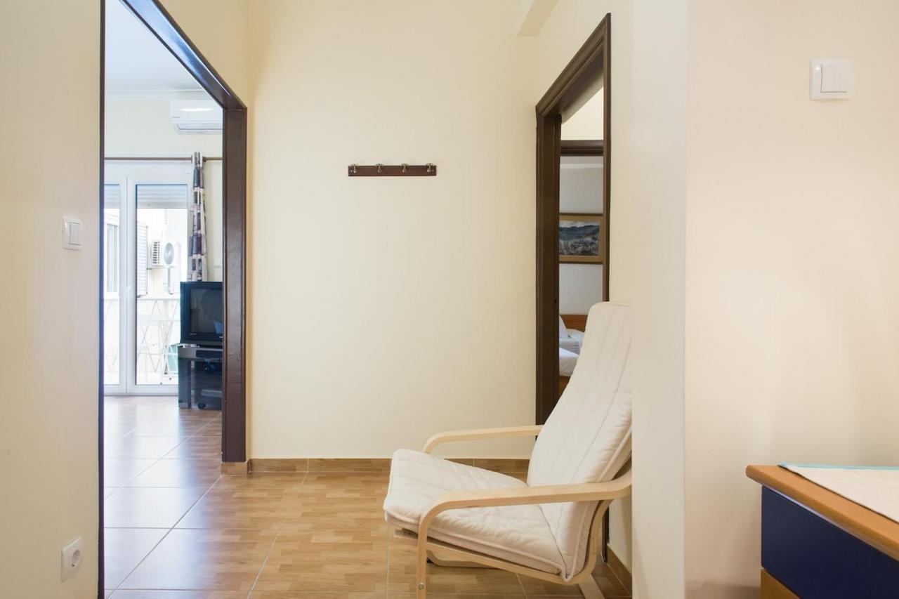 60m² 2 slaapkamer, 1 privé badkamer Appartement in Acropolis - Koukaki Athene Buitenkant foto